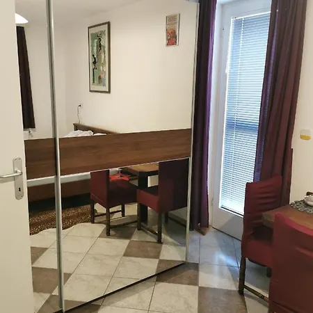 APARTMAN i SOBA HADELA Sveti Martin Na Muri Exteriör bild