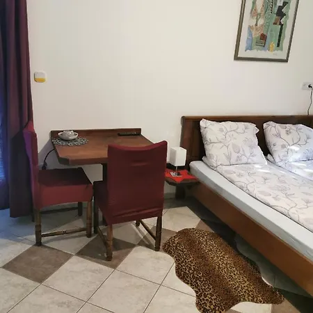 APARTMAN i SOBA HADELA Sveti Martin Na Muri Exteriör bild