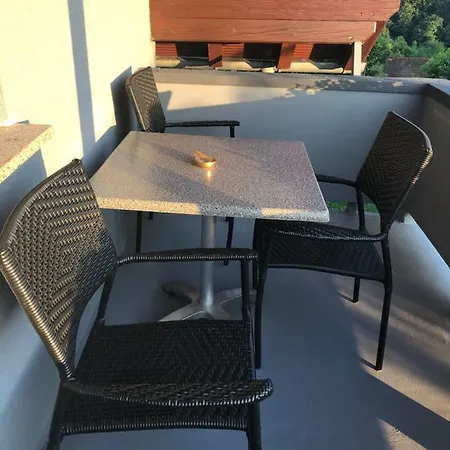 APARTMAN i SOBA HADELA Sveti Martin Na Muri Exteriör bild